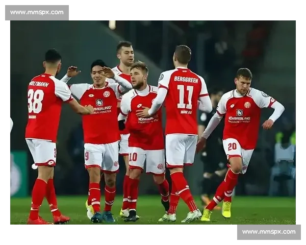 前诺丁汉森林铁卫托福洛自由转会夏洛特 FC,美职联再添英超经验 前诺丁汉森林铁卫托福洛自由转会夏洛特 FC,美职联再添英超经验