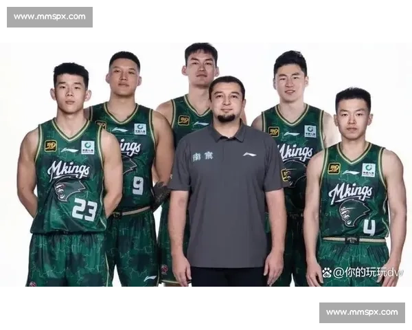 欧洲名帅空降北控辅佐张庆鹏 总教练制开启 CBA 新纪元 欧洲名帅空降北控辅佐张庆鹏 总教练制开启 CBA 新纪元